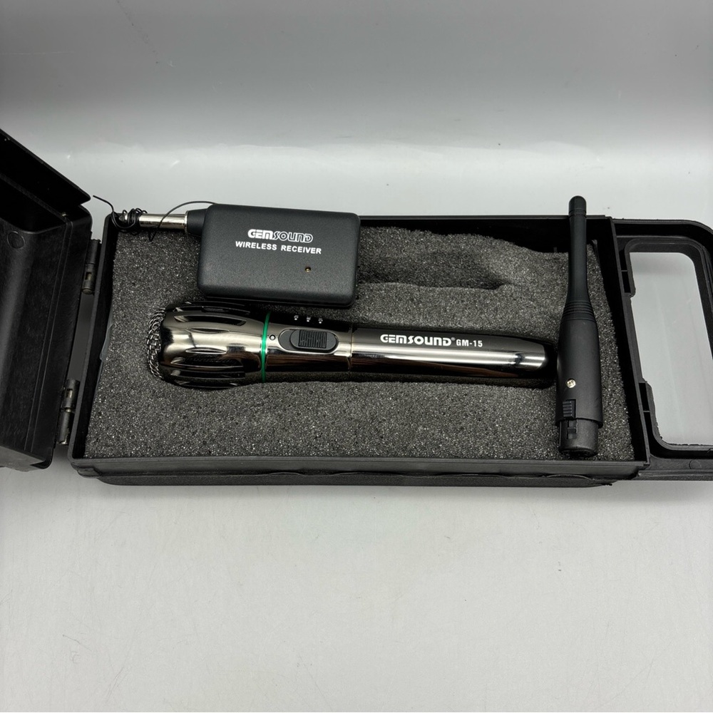 Gem Sound‎ GM-15 Microphone & Case (Untested)
